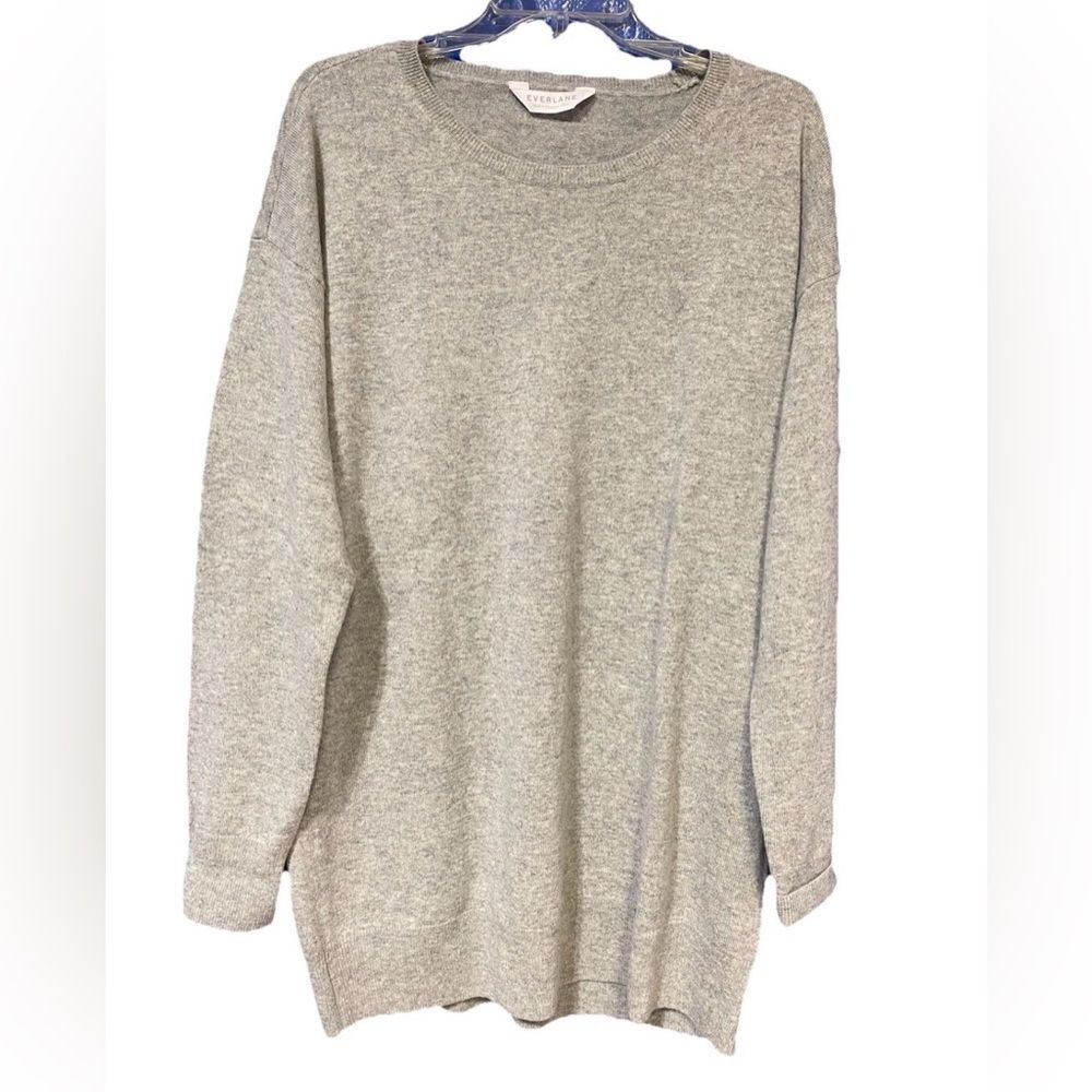 SOLD! Everlane Sz L 100% Cashmere Soft Luxe  Heathered Gray Crewneck Sweater